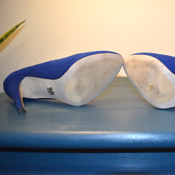 Rock and Republic Blue Heels - Picture 4 of 8